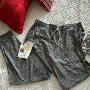 Vuori Performance Jogger